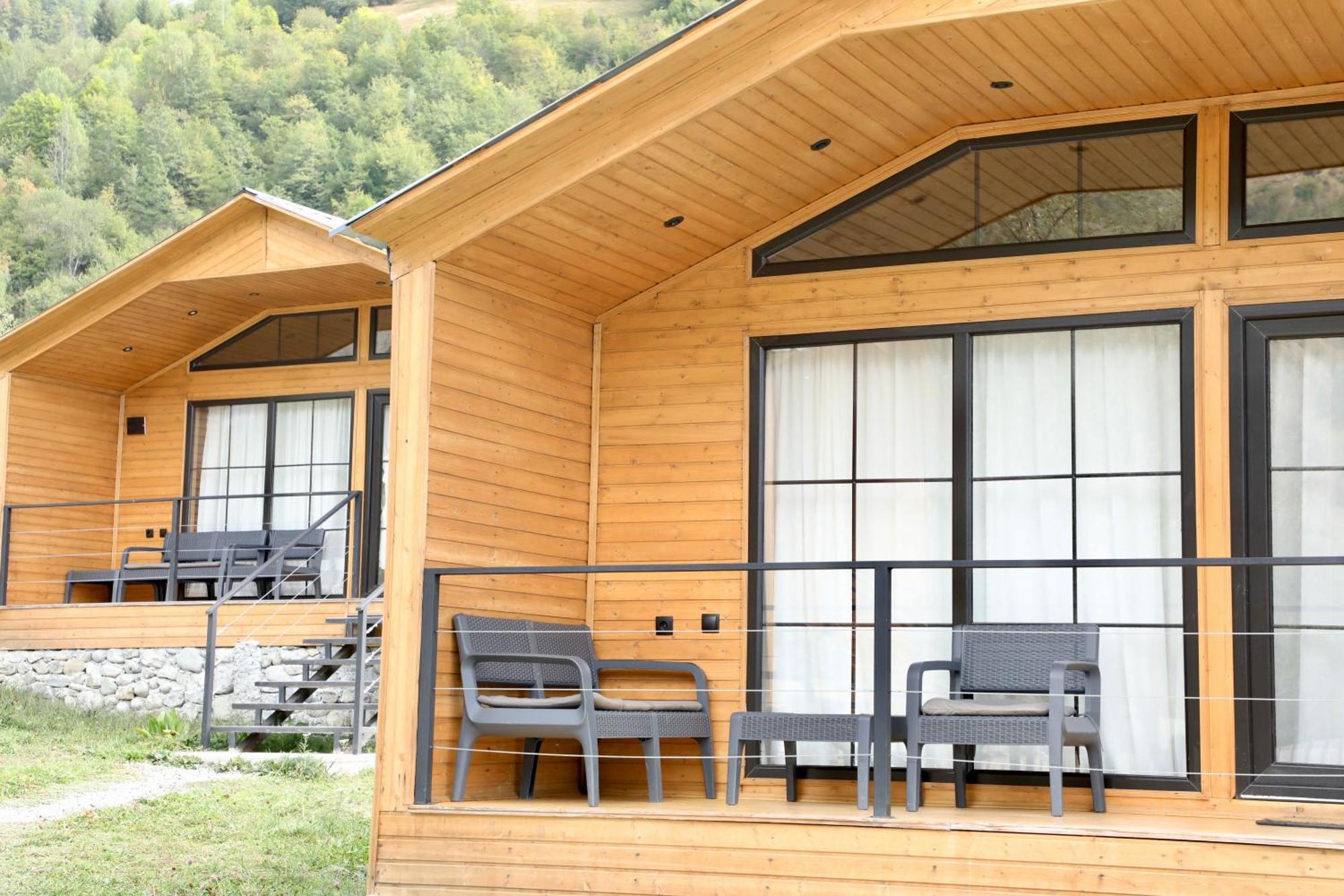 Mestia Villas 外观 照片