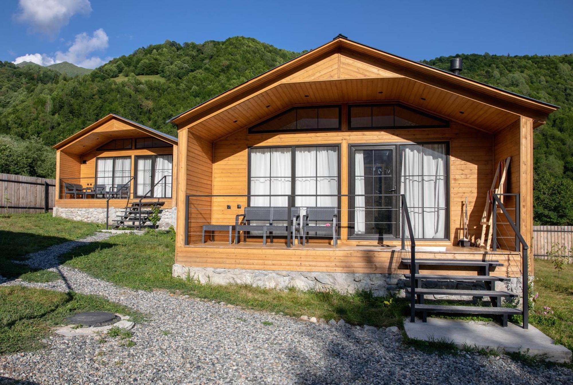 Mestia Villas 外观 照片