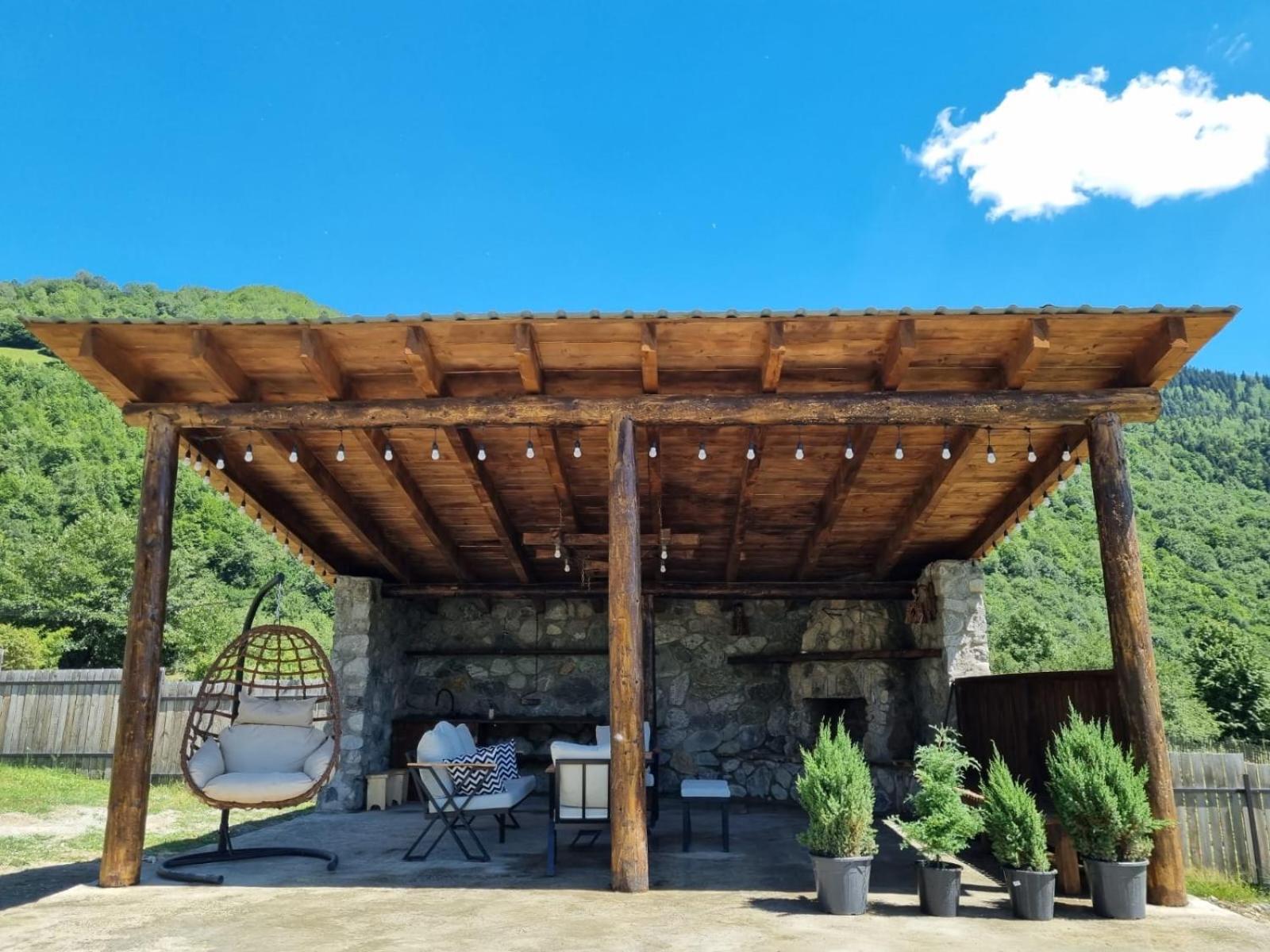 Mestia Villas 外观 照片